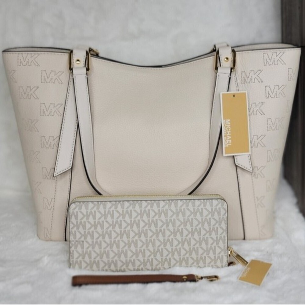 🎀 Michael Kors 3 SET Matching Shoulder Bag Tote Handbag Wallet Charm Pom NWT - Picture 4 of 14